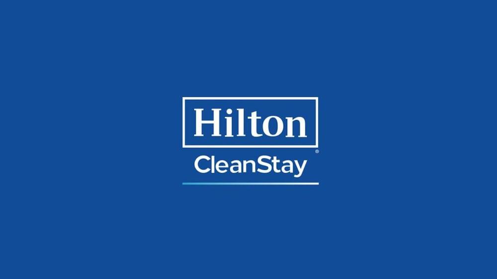 וינזדור לוקס Hampton Inn Hartford Airport מראה חיצוני תמונה